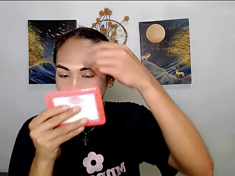 Savanna White online show from November 21, 7:46 pm