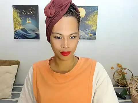 Savanna White online show from October 25, 1:01 pm