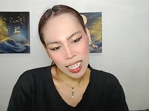 Savanna White online show from November 24, 6:30 pm