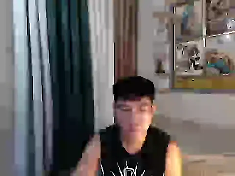Snapshot of xshyboyx chatting on June 9, 2:56 am xshyboyx online show from June 9, 2:56 am