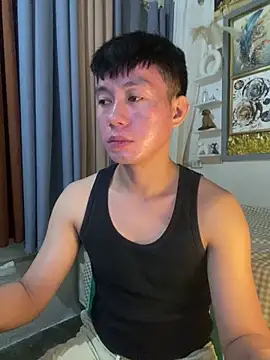 xshyboyx online show from March 5, 1:30 pm
