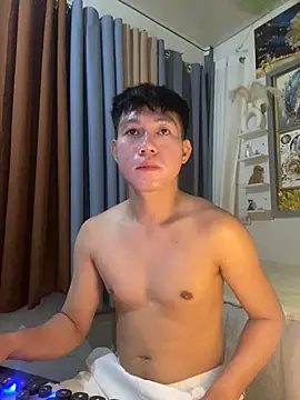 xshyboyx online show from January 18, 12:41 pm