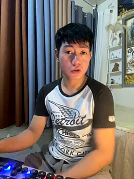 xshyboyx online show from January 7, 2:16 am