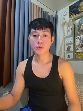 xshyboyx online show from February 3, 1:16 pm