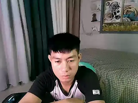 Snapshot of xshyboyx chatting on June 3, 12:06 pm xshyboyx online show from June 3, 12:06 pm