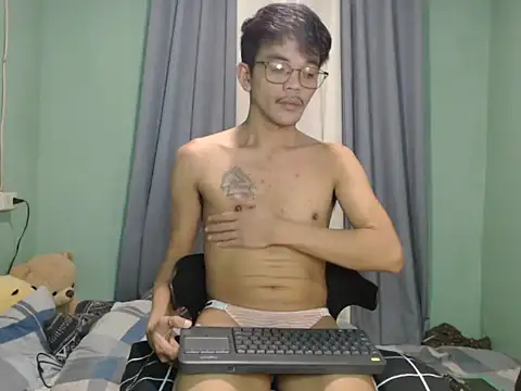 Natsboii online show from October 19, 7:55 am