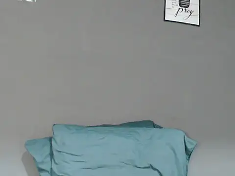 Snapshot of Natsboii chatting on May 9, 11:24 am Natsboii online show from May 9, 11:24 am