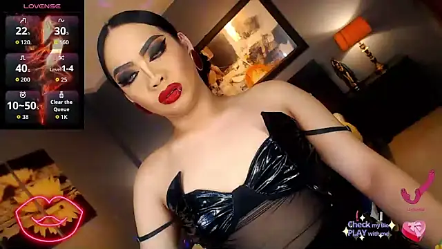 FridaHumphrey online show from March 15, 6:59 pm