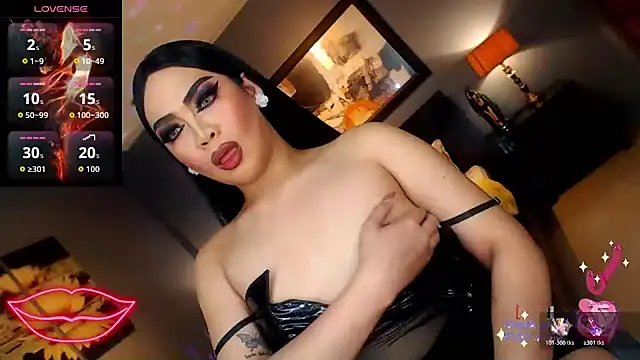 FridaHumphrey online show from March 24, 7:03 pm