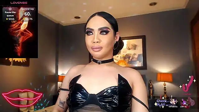 FridaHumphrey online show from March 4, 6:59 pm