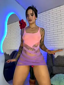 Im Fernanda online show from October 5, 10:50 am