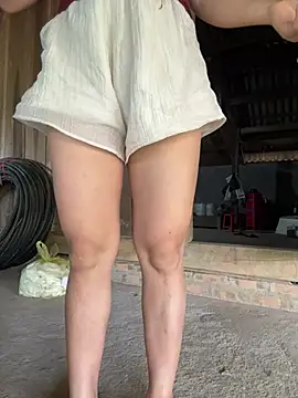 ThiHa003 online show from April 12, 12:58 am