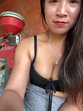 ThiHa003 online show from April 11, 12:40 am