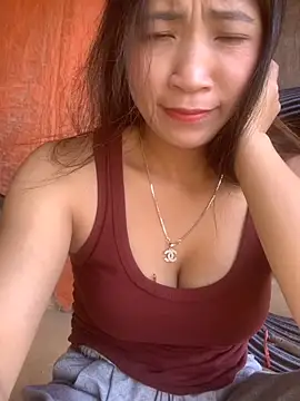 ThiHa003 online show from November 14, 3:32 am