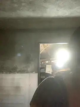 ThiHa003 online show from October 28, 1:06 am