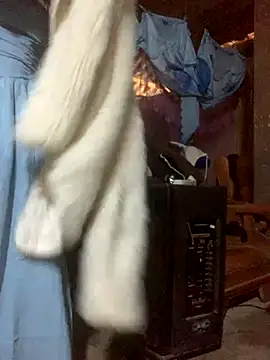 ThiHa003 online show from November 1, 2:07 am