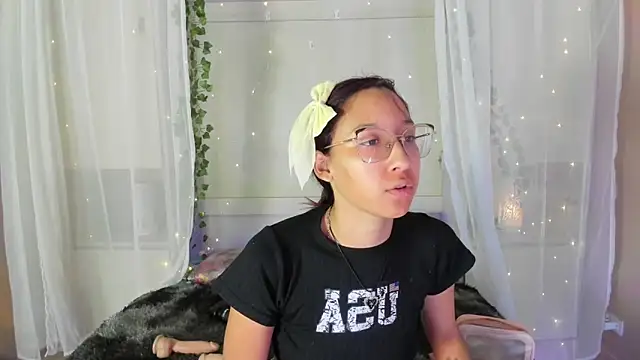 CamiGox online show from March 10, 4:05 am