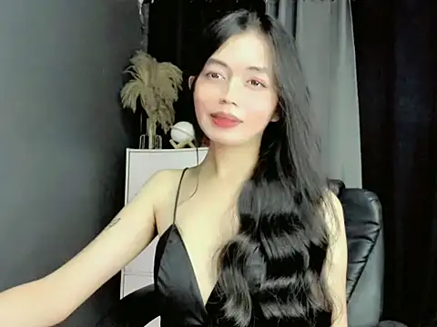 LexiLove online show from November 14, 9:46 am