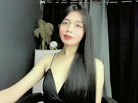 LexiLove online show from November 17, 12:20 pm