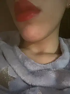 Mimisixo online show from November 19, 10:43 pm