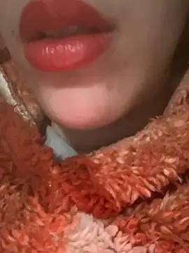 Mimisixo online show from February 8, 11:46 pm