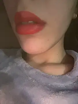 Mimisixo online show from November 28, 6:30 pm