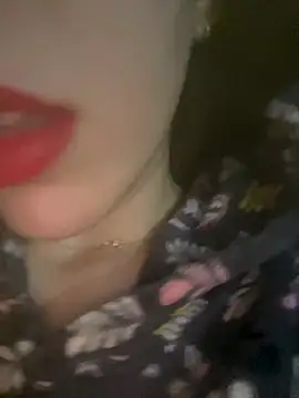 Mimisixo online show from November 2, 3:17 pm