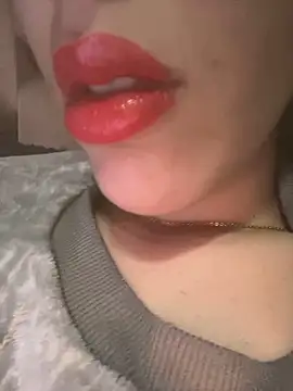 Mimisixo online show from March 31, 11:07 pm