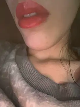 Mimisixo online show from November 15, 11:20 pm