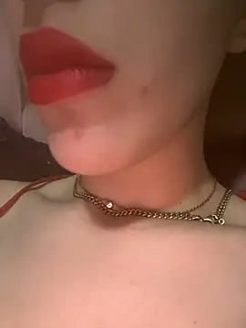 Mimisixo online show from May 20, 3:53 pm