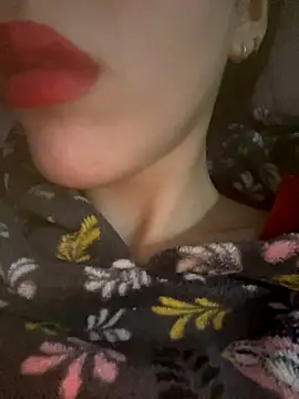 Mimisixo online show from November 24, 6:08 pm