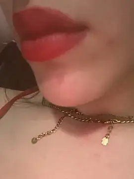 Mimisixo online show from May 19, 1:56 am