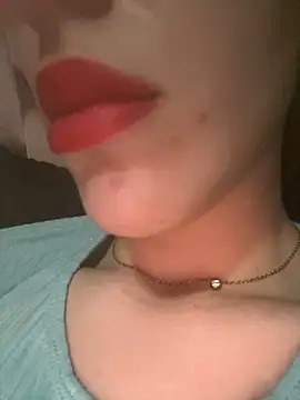Mimisixo online show from May 22, 3:54 pm
