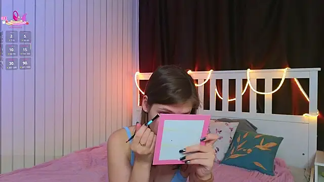 Snapshot of BeatrixCarIeton chatting on November 30, 7:25 pm BeatrixCarIeton online show from November 30, 7:25 pm