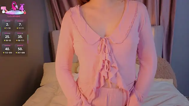 BeatrixCarIeton online show from October 1, 7:18 pm