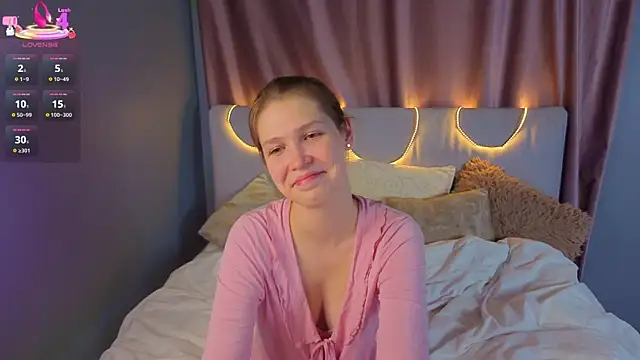 BeatrixCarIeton online show from September 25, 6:47 pm