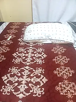 Snapshot of Cupidlove21 chatting on February 8, 8:34 am Cupidlove21 online show from February 8, 8:34 am