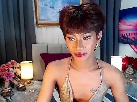 Snapshot of sassylatina chatting on October 6, 2:40 pm sassylatina online show from October 6, 2:40 pm