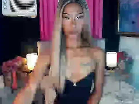 sassylatina online show from June 4, 2:44 pm