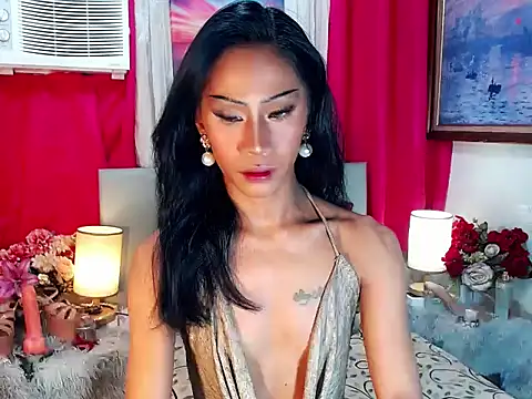 Snapshot of sassylatina chatting on November 19, 4:07 pm sassylatina online show from November 19, 4:07 pm