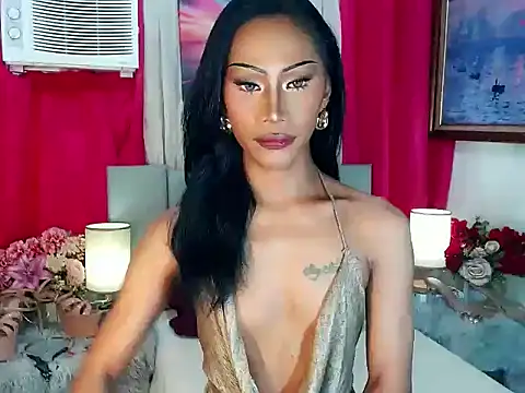 sassylatina online show from December 20, 12:30 pm