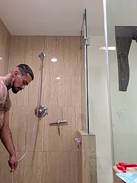 Cnutt310 online show from February 23, 10:16 am