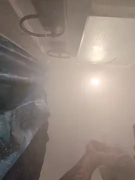 Cnutt310 online show from February 21, 6:43 pm