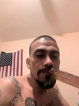 Cnutt310 online show from December 1, 12:39 pm