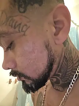 Cnutt310 online show from February 6, 1:01 am