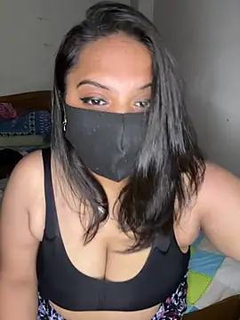 Snapshot of Momita-1 chatting on October 28, 4:50 pm Momita-1 online show from October 28, 4:50 pm