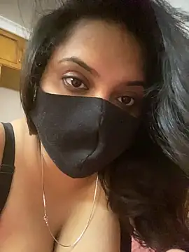 Snapshot of Momita-1 chatting on September 9, 12:14 pm Momita-1 online show from September 9, 12:14 pm