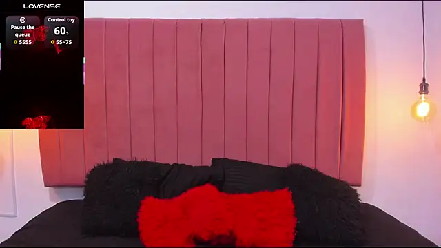 ana foxi online show from December 16, 10:25 pm