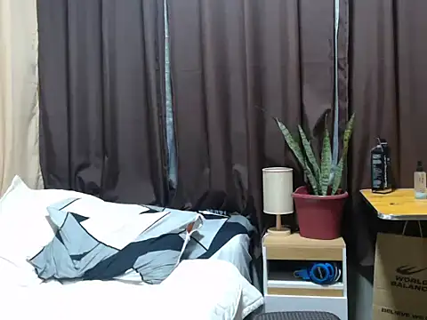 cumwhat me online show from April 7, 9:22 am