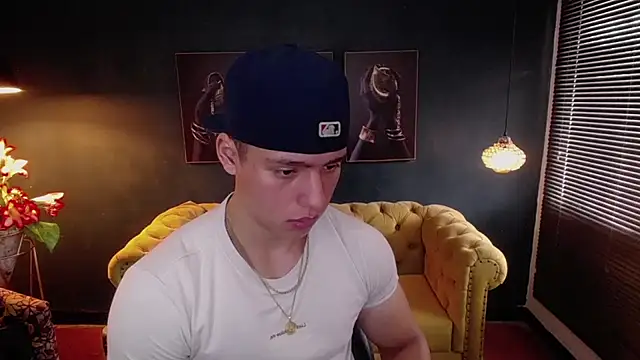 deivid parker online show from April 8, 2:07 pm